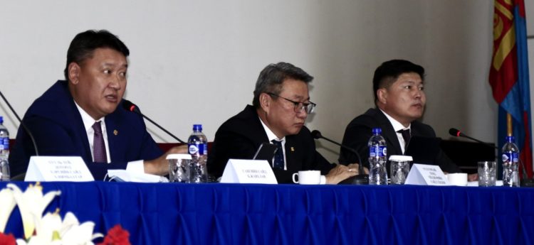 МОНГОЛ УЛСЫН 2022 ОНЫ ТӨСВИЙН ТУХАЙ ХУУЛИЙН ТӨСӨЛД УУЛ УУРХАЙН САЛБАРААС НИЙТ 4.3 ИХ НАЯД ТӨГРӨГИЙН ОРЛОГО БҮРДҮҮЛЭХЭЭР ТУСГАЛАА