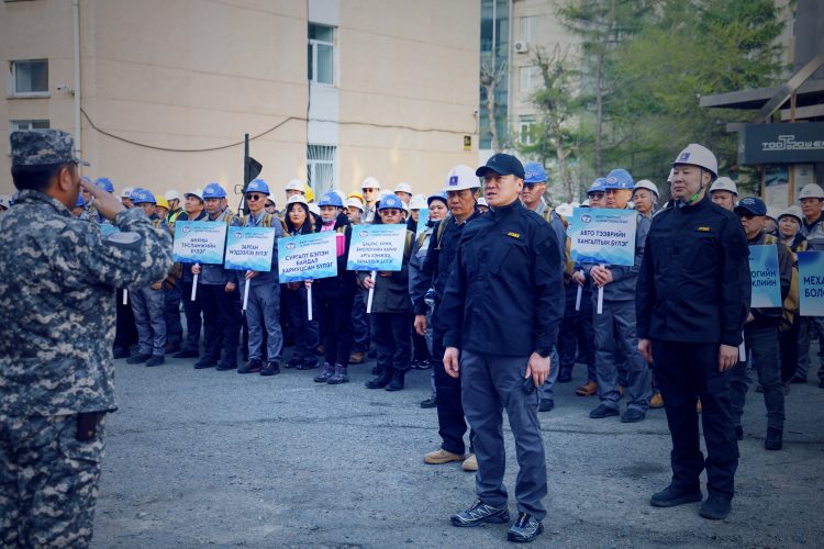 АЖ ҮЙЛДВЭР, ЭРДЭС БАЯЛГИЙН УЛСЫН АЛБАНД ГАМШГААС ХАМГААЛАХ БЭЛЭН БАЙДЛЫН ҮЗЛЭГИЙГ ЗОХИОН БАЙГУУЛАВ