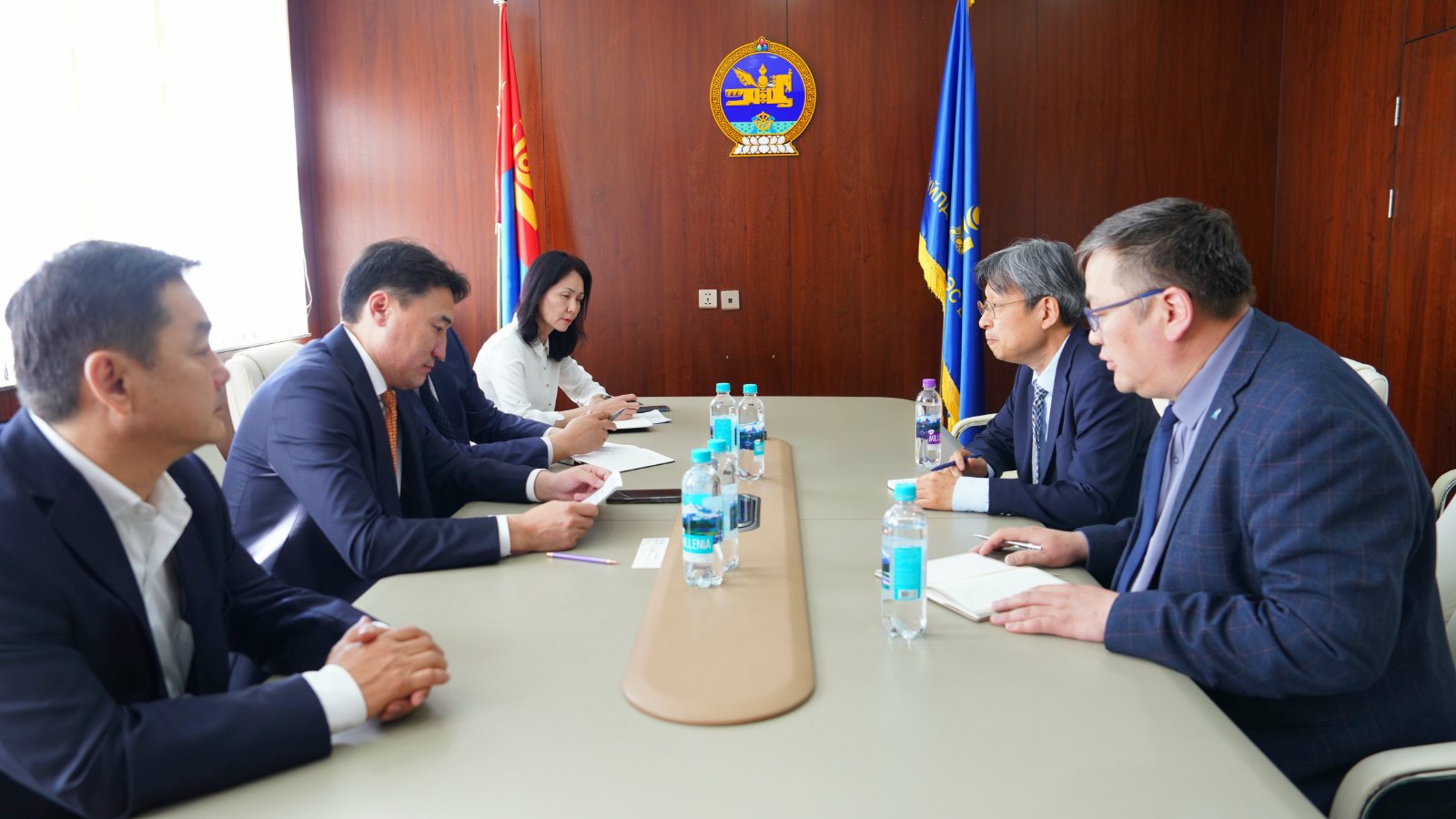 G. Damdinnyam, Minister of Industry and Mineral Resources received Bang Sunbaek, Managing director, Korea Mining Rehabilitation & Mineral Resources Corp (KOMIR) in Mongolia