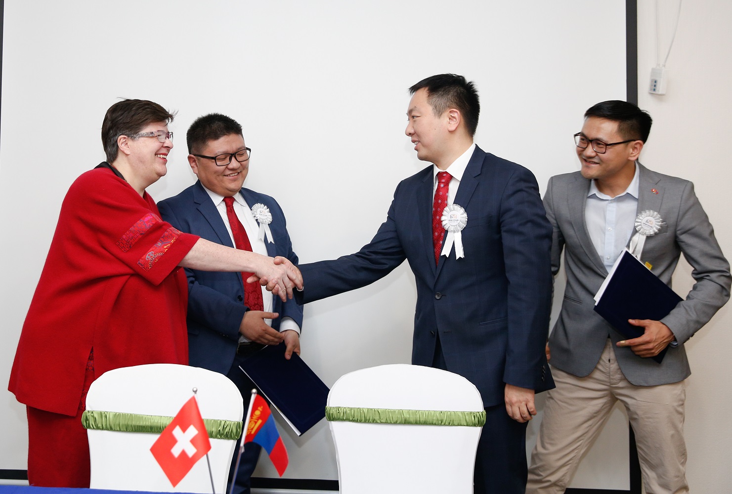 Бичил уурхайн Мэдлэгийн төвийн цахим платформ нээгдлээ