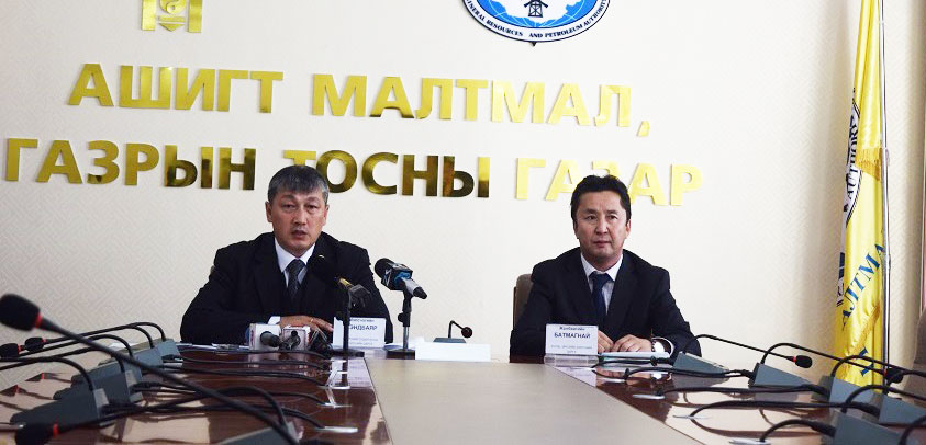 Налайх дүүрэгт нүүрс олборлогч зарим аж ахуйн нэгжийн ашиглалтын тусгай зөвшөөрлийг цуцаллаа